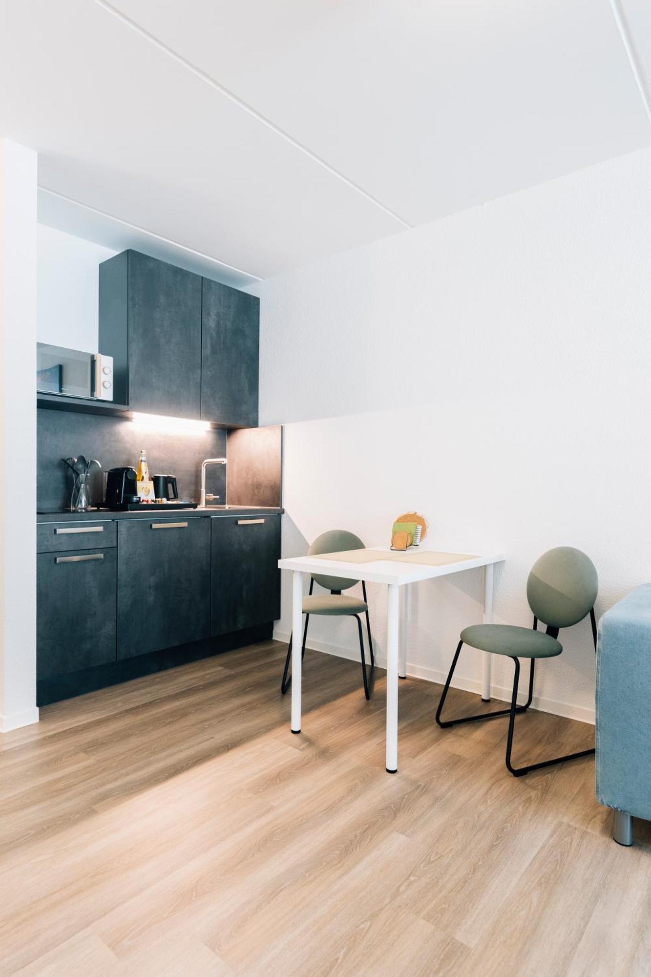 City - Travel & Living - Appartement ビーレフェルト エクステリア 写真